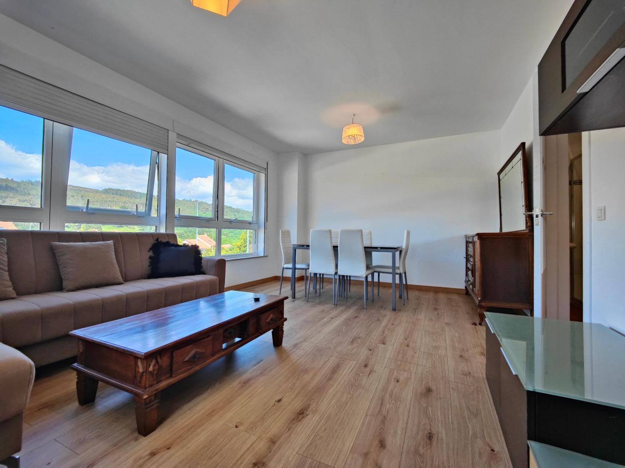 Chalet Con Wifi , Ps4 , Garaje, 5 Dormitorios, 3 Banos, Сантяго де Компостела Екстериор снимка