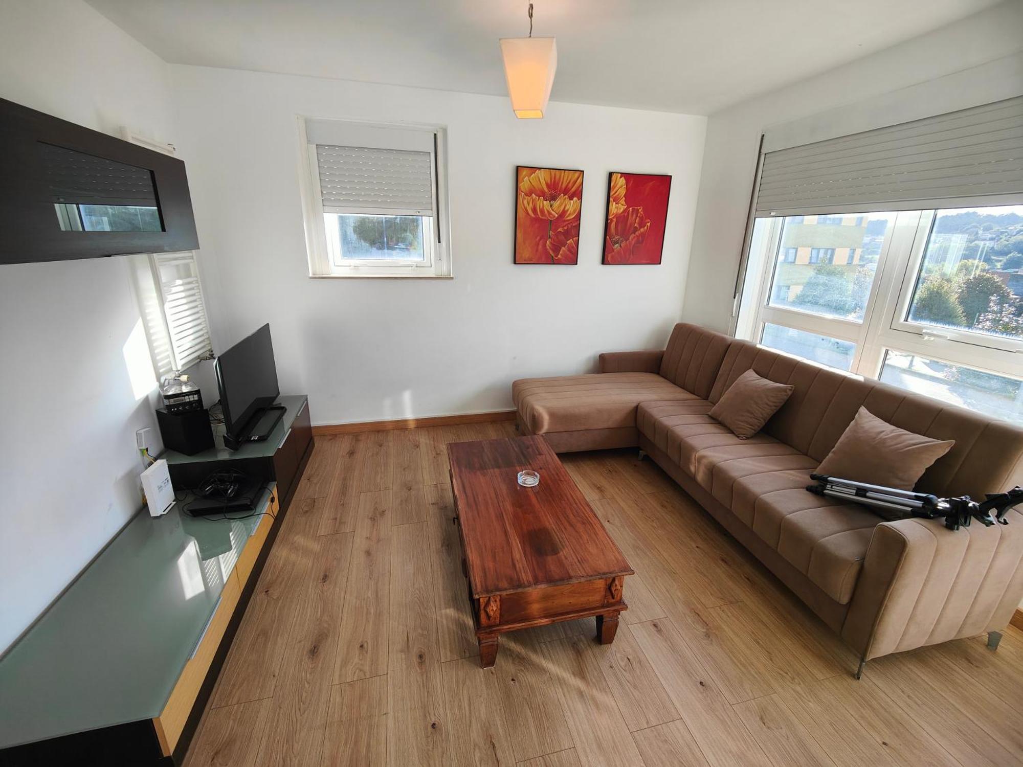 Chalet Con Wifi , Ps4 , Garaje, 5 Dormitorios, 3 Banos, Сантяго де Компостела Екстериор снимка
